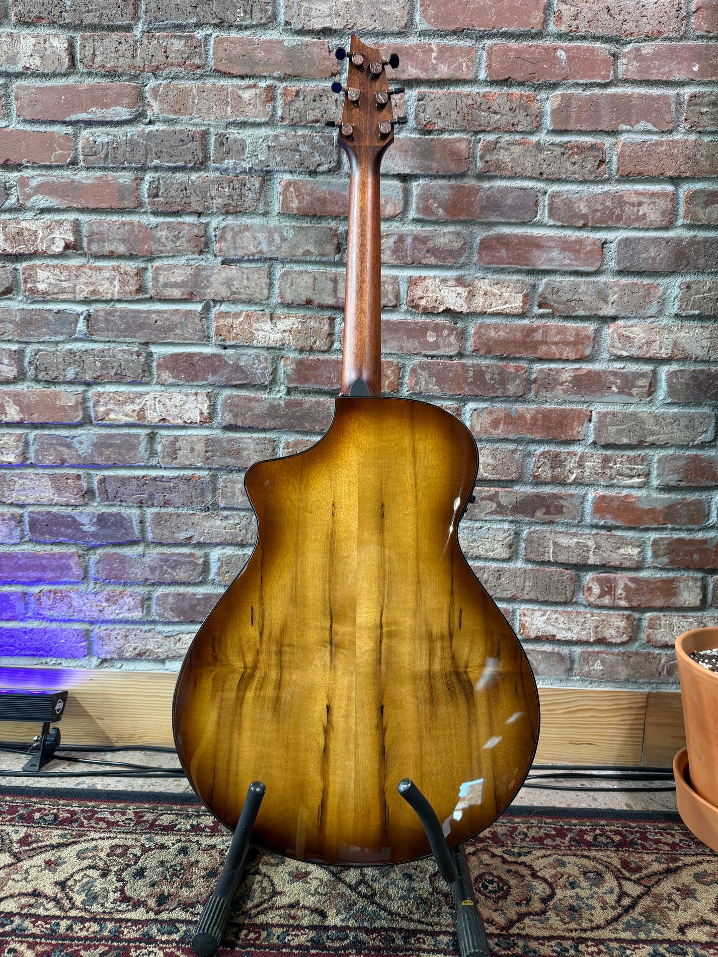 Breedlove Pursuit Exotic S Concert Amber CE - Myrtlewood/Myrtlewood
