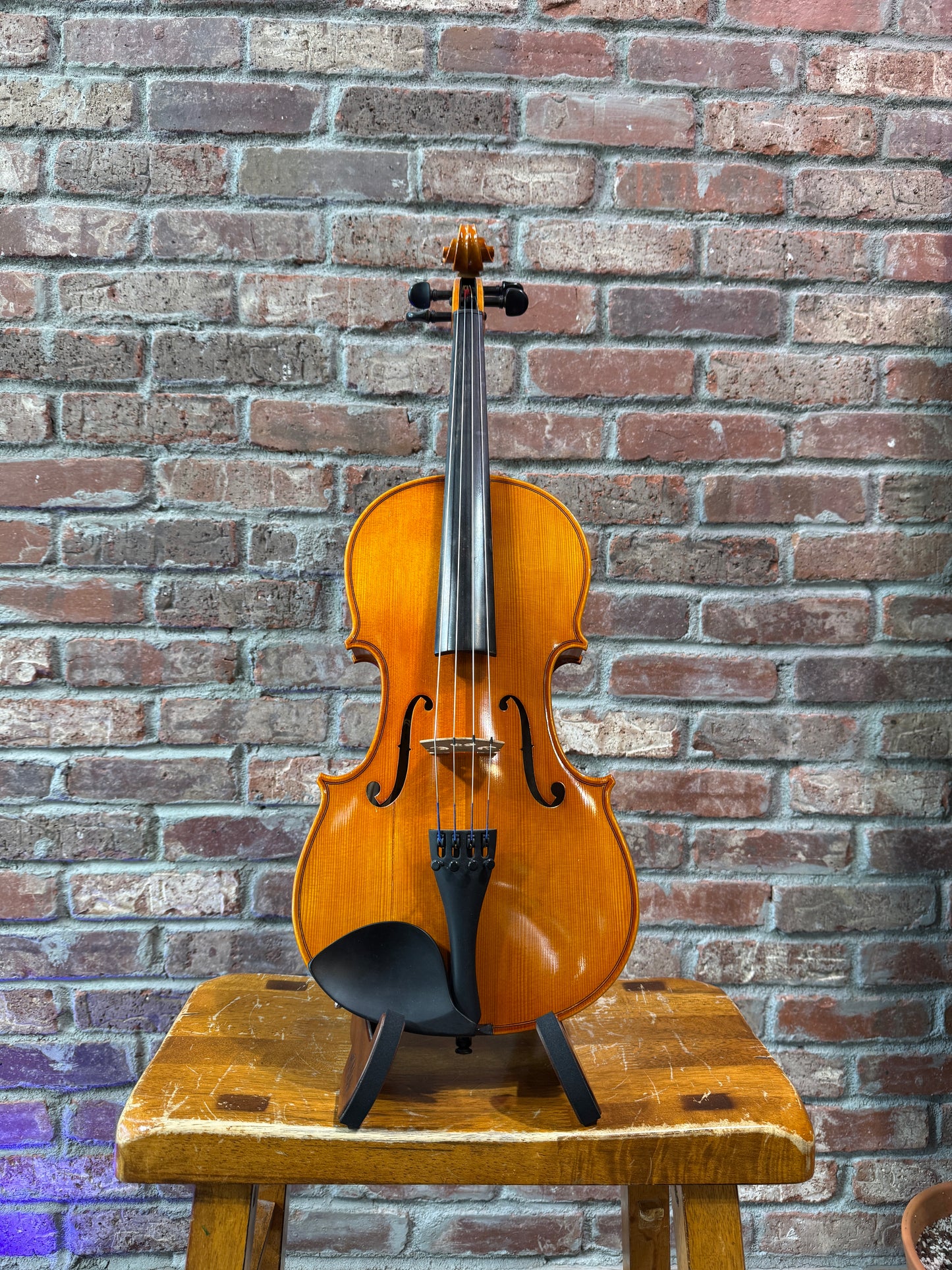 Used Jirobel Strobel MA 100 16" Viola