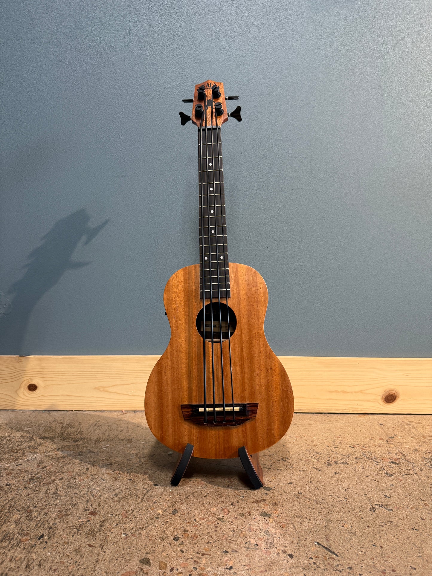 Kala Nomad Acoustic/Electric U-Bass (Mahogany - Mahogany)