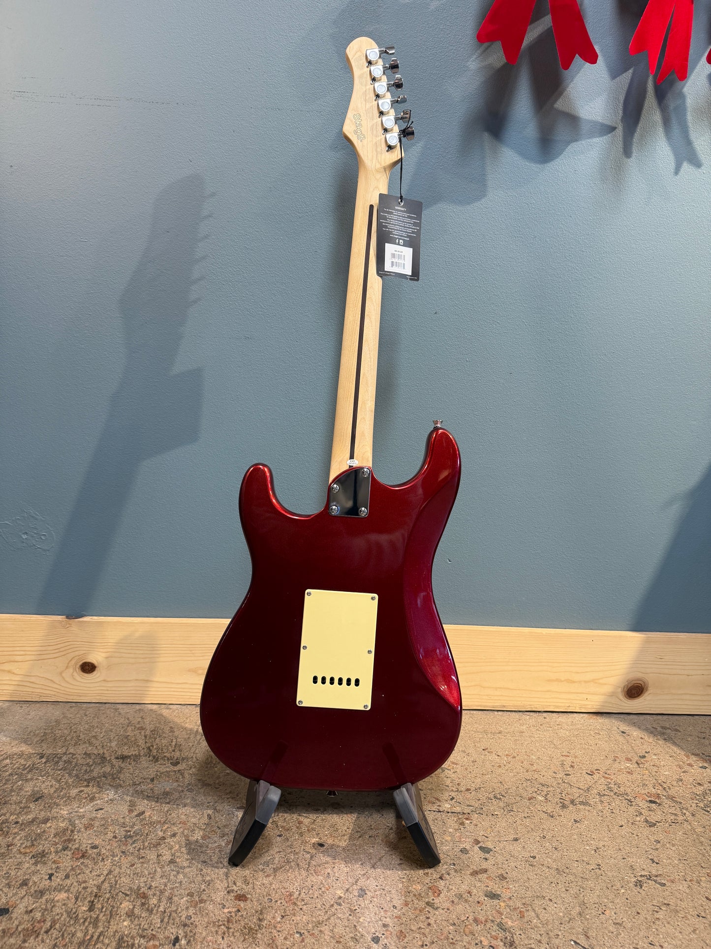 Stagg SES-30 Electric Guitar (Candy Apple Red)