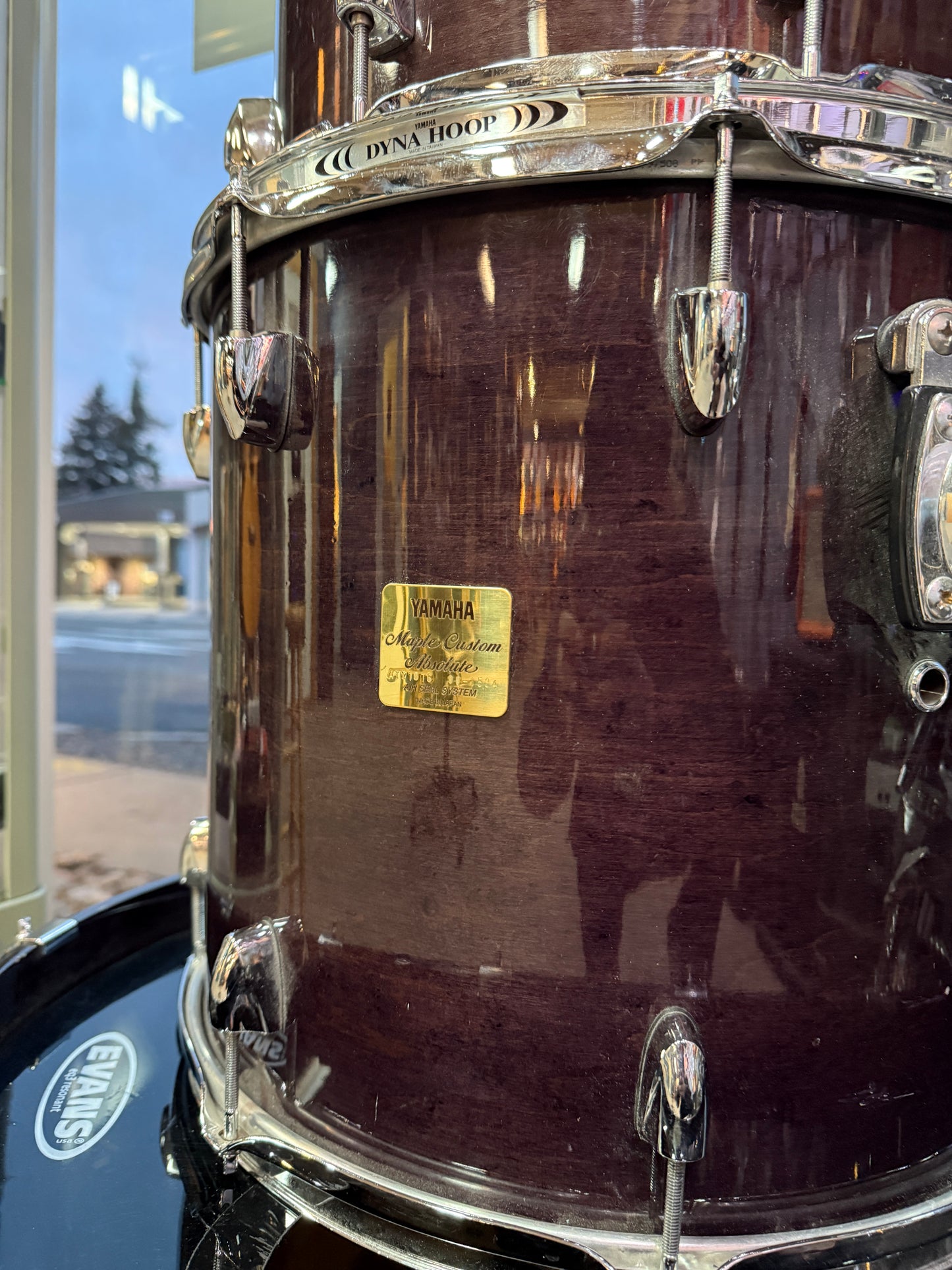 Yahmaha Maple Absolute Custom Drum Kit
