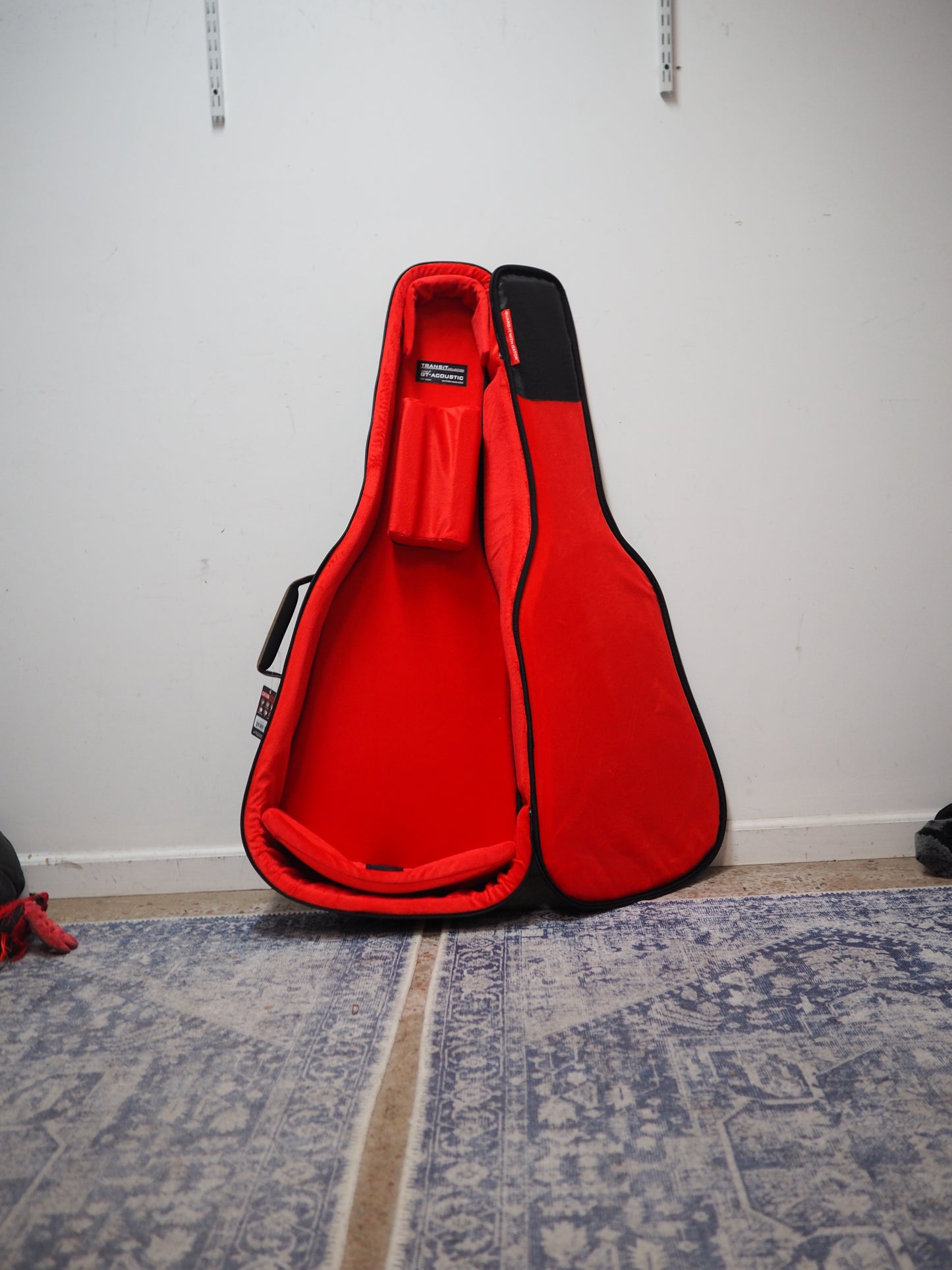 Gator Transit Tan Acoustic Guitar Bag