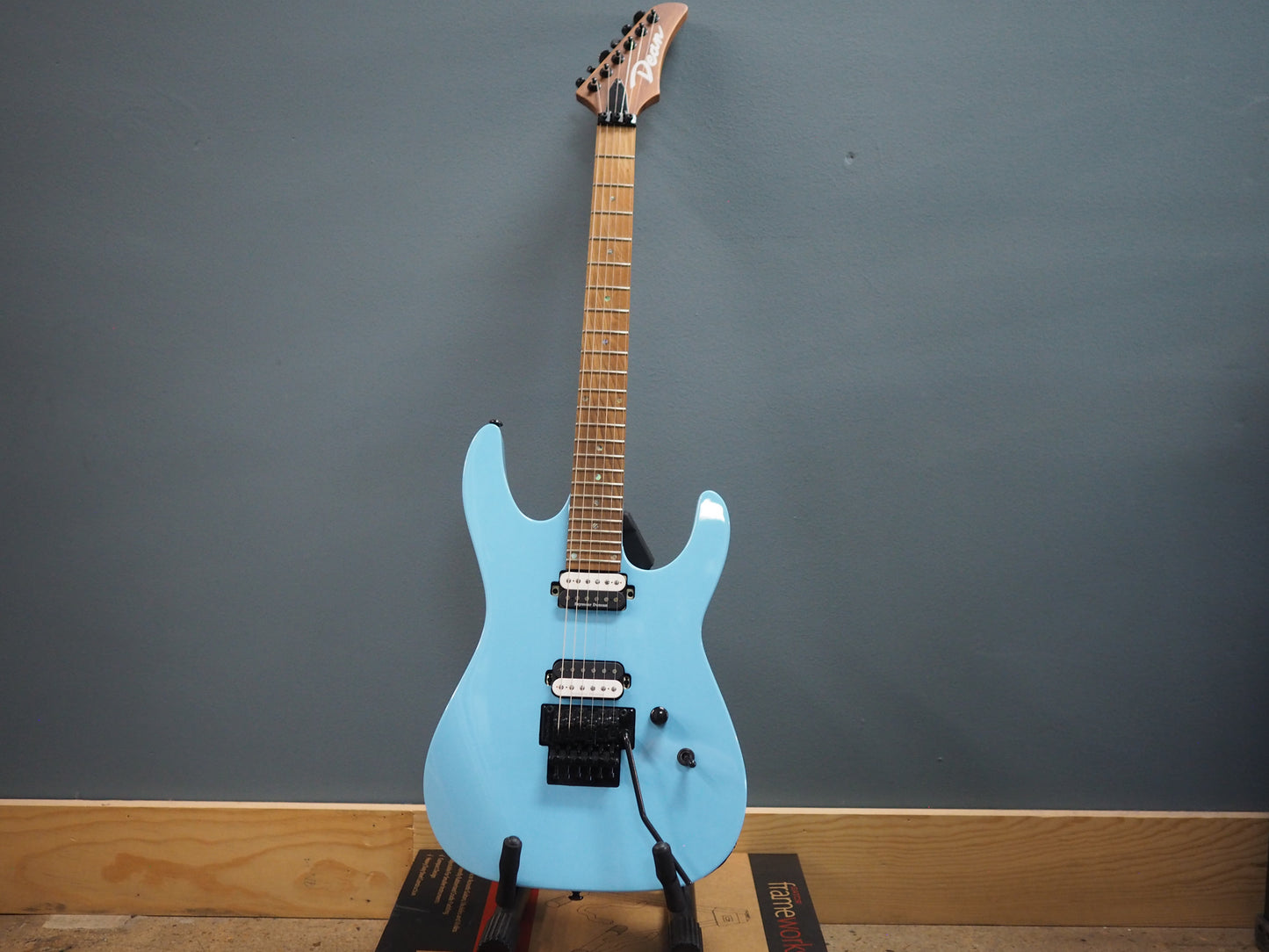 Dean MD24 Floyd Rose Electric Guitar (Vintage Blue)