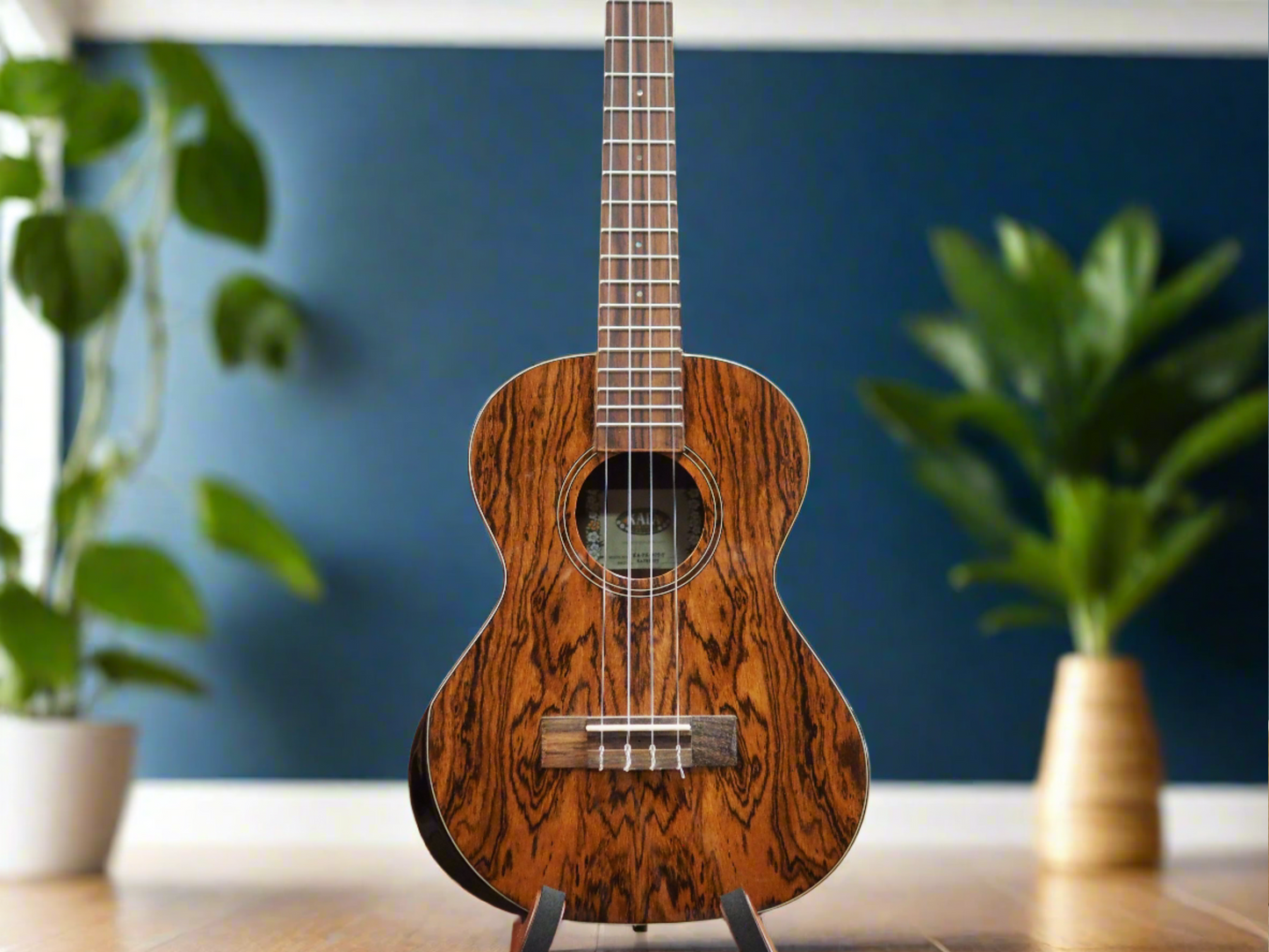 Kala Premier Exotic Tenor Ukulele (Macawood - Macawood)