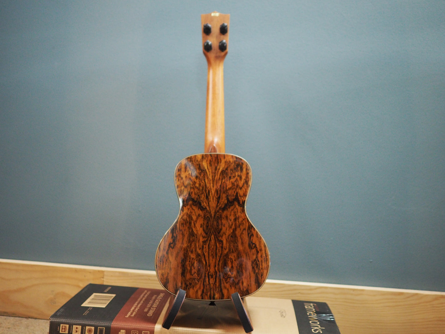 Kala Premier Exotic Concert Ukulele (Macawood - Macawood)
