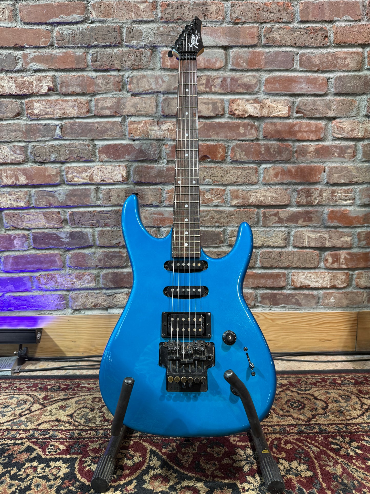 Used Fender Squire Floyd Rose - Blue