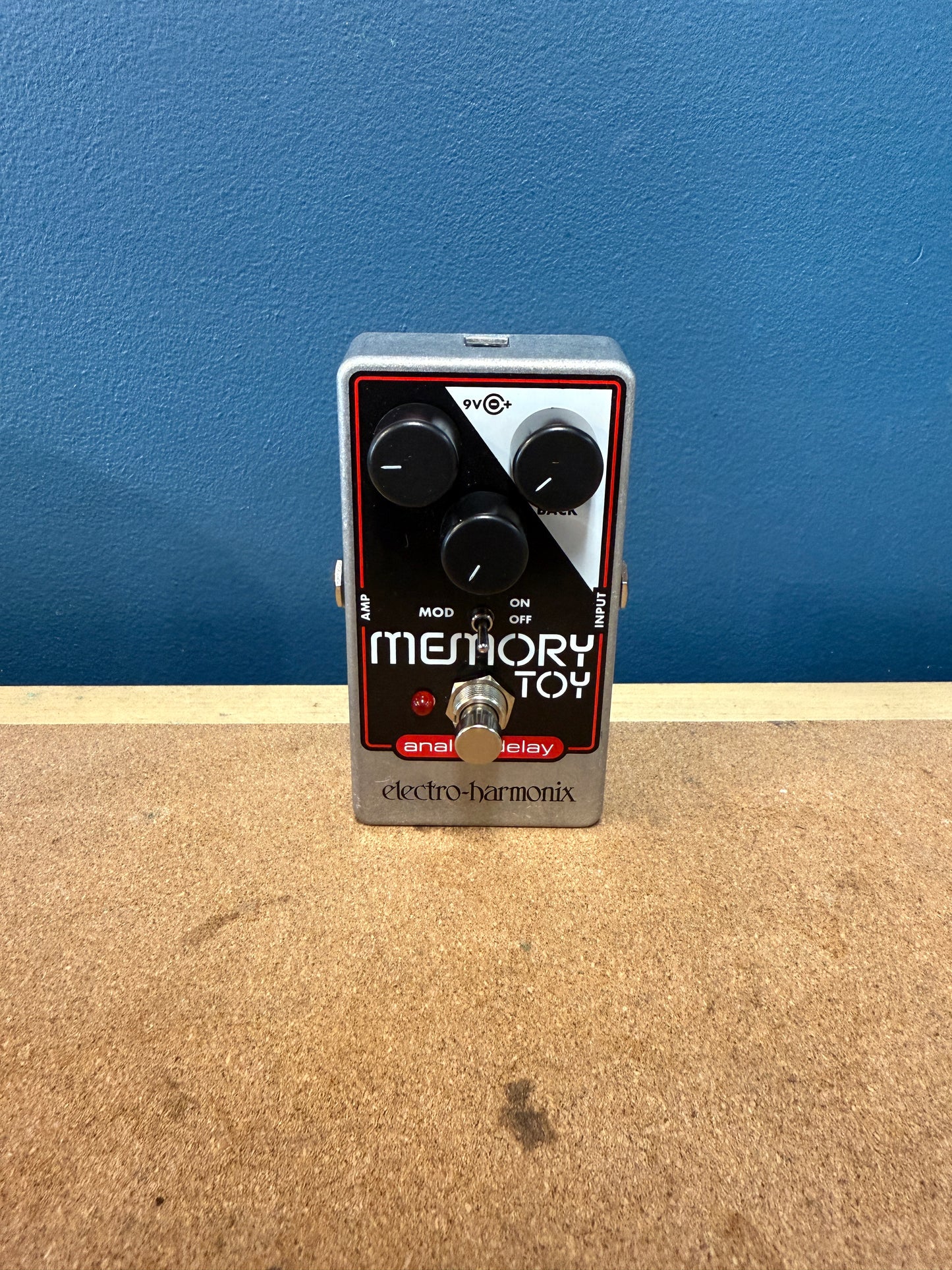 EHX Memory Toy Pedal