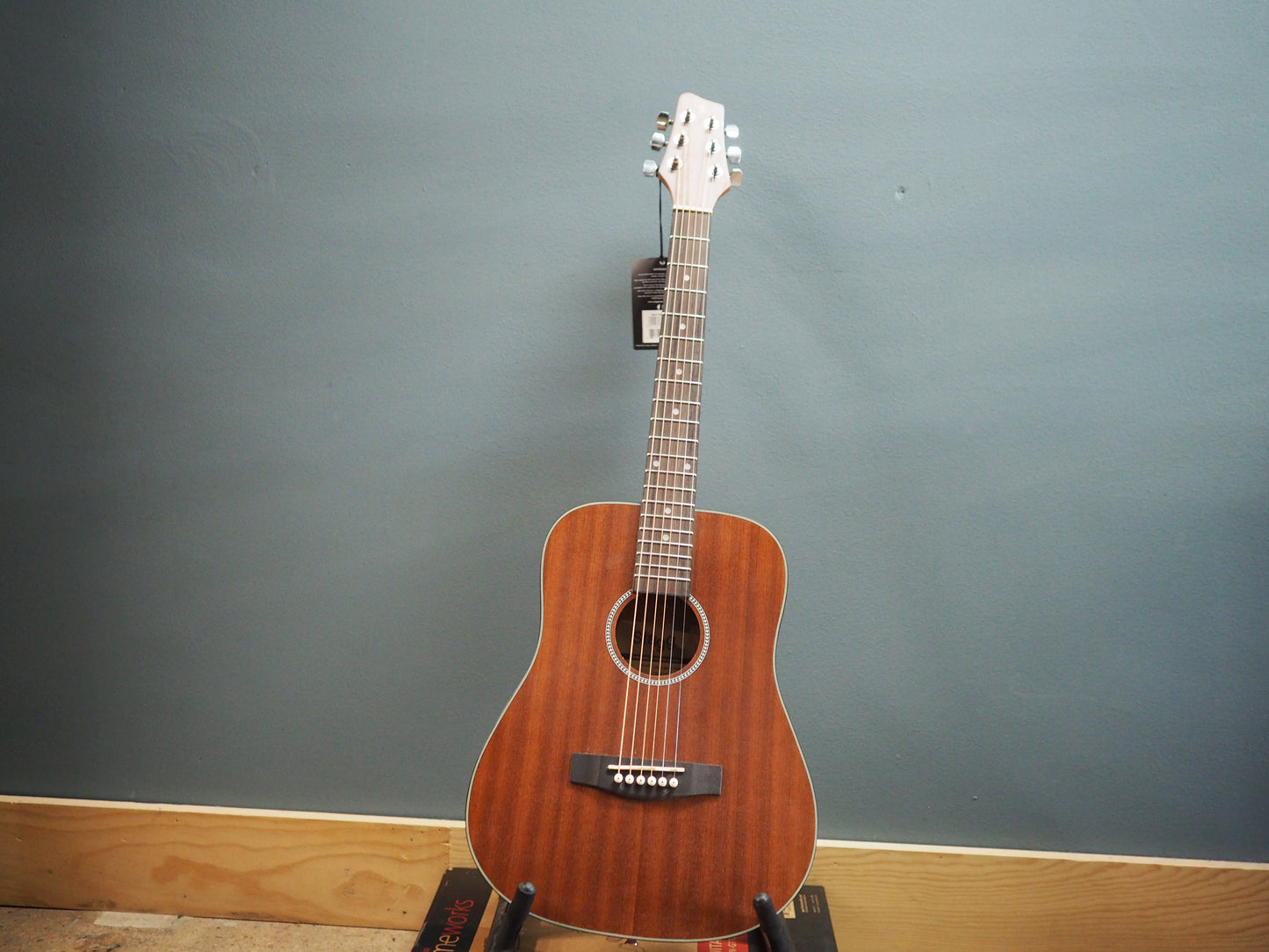 Stagg 3/4 Travel Acoustic Guitar (Mahogany Variant)