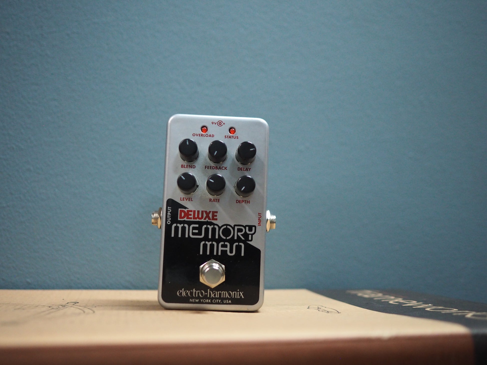 memory man pedal Electro-Harmonix Nano Deluxe Memory Man Analog Delay Pedal
